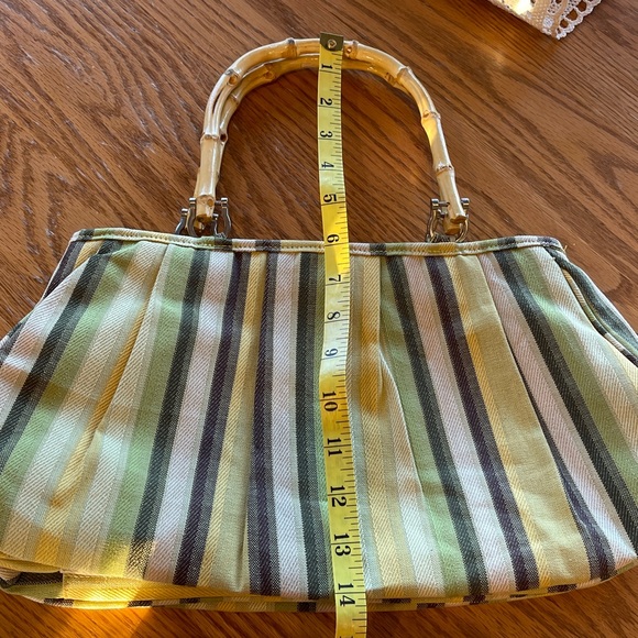 Green Striped Bamboo Handle Bag🌺 - Picture 6 of 8